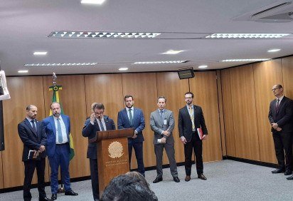 Segundo o ministro da Justiça, Wellington Lima e Silva, as ações da PF englobam série de iniciativas comandadas por órgãos como o Ministério de Minas e Energia, a Agência Nacional de Petróleo (ANP), a Secretaria Nacional do Consumidor (Senacon), o Conselho de Administrativo de Defesa Econômica (Cade), e Procons estaduais -  (crédito: Francisco Artur de Lima/CB) -Segundo o ministro da Justiça, Wellington Lima e Silva, as ações da PF englobam série de iniciativas comandadas por órgãos como o Ministério de Minas e Energia, a Agência Nacional de Petróleo (ANP), a Secretaria Nacional do Consumidor (Senacon), o Conselho de Administrativo de Defesa Econômica (Cade), e Procons estaduais -  (crédito: Francisco Artur de Lima/CB)