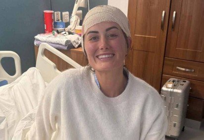 Lauren tinha acabado de passar o fim de semana em Londres quando descobriu que tinha um tumor no cérebro -  (crédito: Lauren Macpherson) -Lauren tinha acabado de passar o fim de semana em Londres quando descobriu que tinha um tumor no cérebro -  (crédito: Lauren Macpherson)