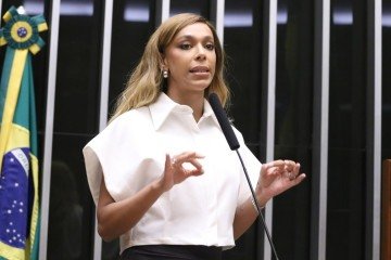 Erika Hilton assumiu em mar&ccedil;o a Comiss&atilde;o da Mulher. Deputada &eacute; a primeira trans a comandar o colegiado -  (crédito: Kayo Magalh&atilde;es/C&acirc;mara dos Deputados) -Erika Hilton assumiu em mar&ccedil;o a Comiss&atilde;o da Mulher. Deputada &eacute; a primeira trans a comandar o colegiado -  (crédito: Kayo Magalh&atilde;es/C&acirc;mara dos Deputados)