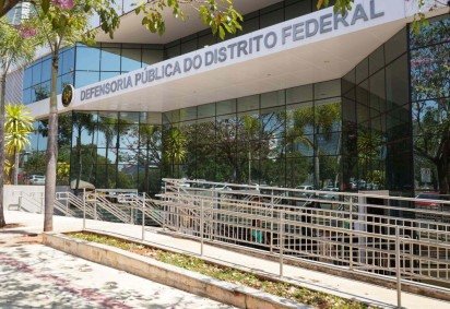 A decis&atilde;o determina que o Distrito Federal forne&ccedil;a o medicamento necess&aacute;rio pelo per&iacute;odo m&iacute;nimo de um ano -  (crédito: Divulga&ccedil;&atilde;o/DPDF) -A decis&atilde;o determina que o Distrito Federal forne&ccedil;a o medicamento necess&aacute;rio pelo per&iacute;odo m&iacute;nimo de um ano -  (crédito: Divulga&ccedil;&atilde;o/DPDF)