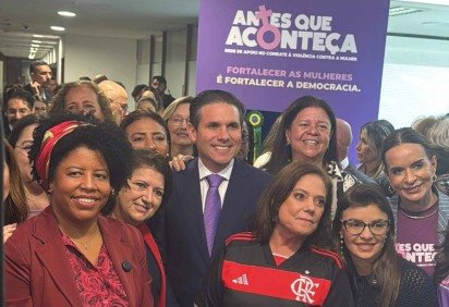 Hugo Motta inaugura Sala Lil&aacute;s na C&acirc;mara dos Deputados. -  (crédito: Wal Lima/CB/DA.Press) -Hugo Motta inaugura Sala Lil&aacute;s na C&acirc;mara dos Deputados. -  (crédito: Wal Lima/CB/DA.Press)