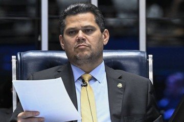 Segundo Alcolumbre, não existiu negociação envolvendo a CPI do Master, nem acordo relacionado à análise de vetos no Congresso -  (crédito: Foto: Carlos Moura/Agência Senado)