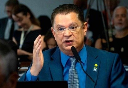 Sóstenes Cavalcante diz que prisão domiciliar de Bolsonaro representa 
