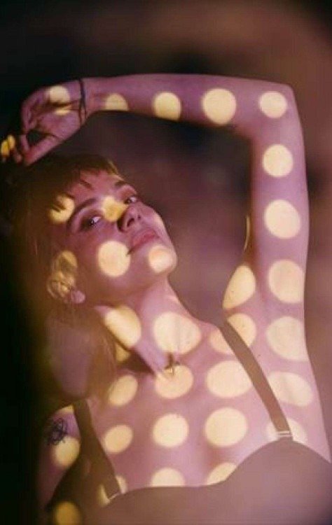 A cantora e compositora francesa, Camille Bertault, apresenta seu jazz contemporâneo no projeto Som Lá em Casa
 -  (crédito: Isaac Namias)