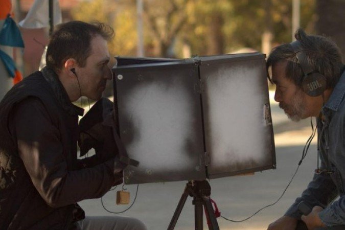 Asas?, da Essaé, reflete sobre trabalho e liberdade