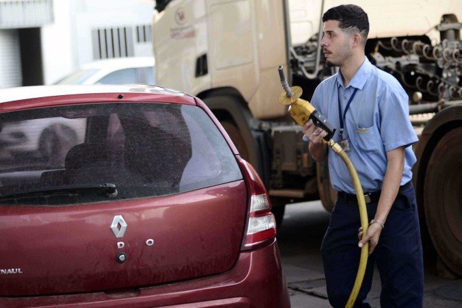 Com o cenário externo mais estável, a revisão da política de subsídios passa a ser considerada compatível com as condições atuais do mercado - (crédito: Minervino Júnior/CB/D.A.Press) Com o cenário externo mais estável, a revisão da política de subsídios passa a ser considerada compatível com as condições atuais do mercado - (crédito: Minervino Júnior/CB/D.A.Press)