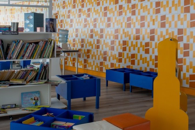 Versão de obra do artista reproduzida na Escola Britânica de Brasília