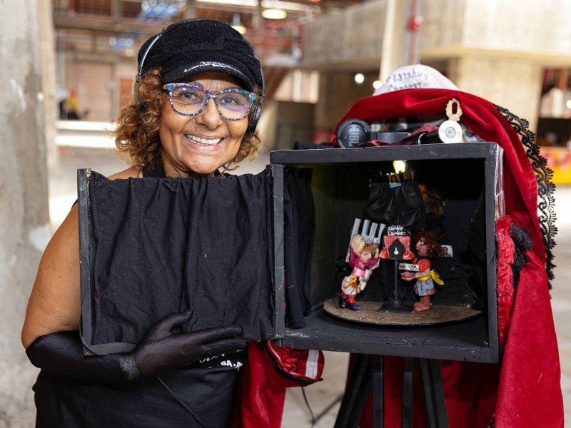 Denise de Santos traz A menina com a cadeira na cabeça e a menina  -  (crédito:  Rubens Tamashiro)
