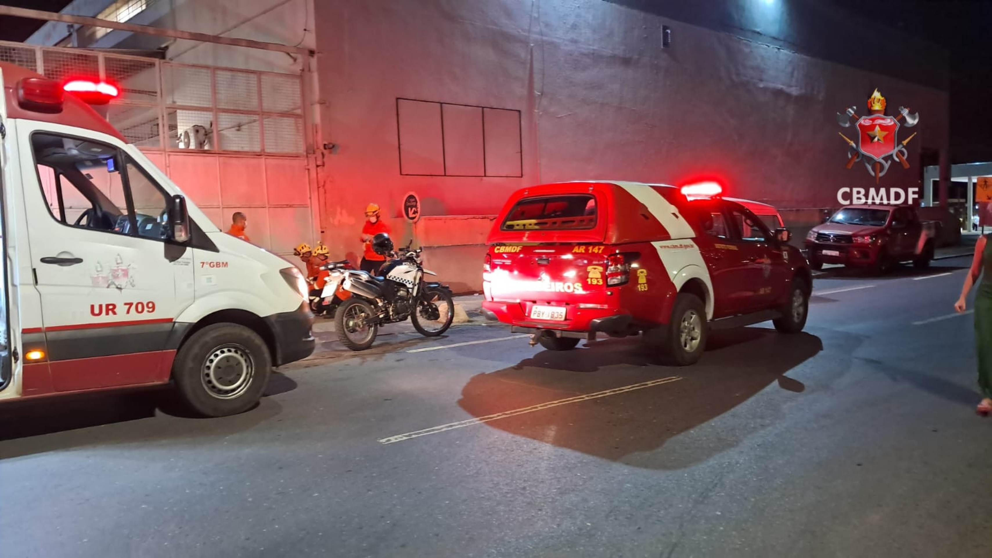 Mulher v&iacute;tima de atropelamento foi encaminhada ao hospital com suspeita de traumatismo cranioencef&aacute;lico 