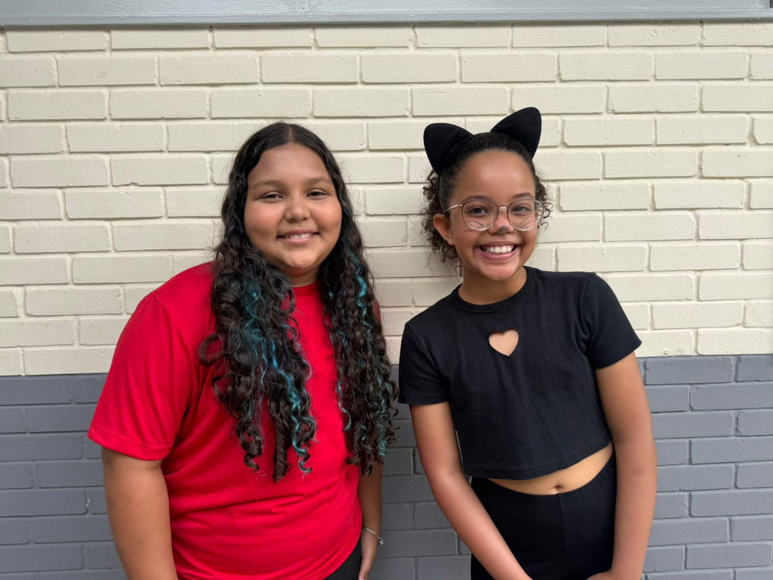 Alunas Sofia Pirangi e Aurora Viana