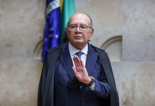 Apesar das ressalvas, Gilmar reconheceu que há elementos concretos que justificam a manutenção da prisão no caso específico, especialmente para evitar interferências nas investigações.  -  (crédito: STF)