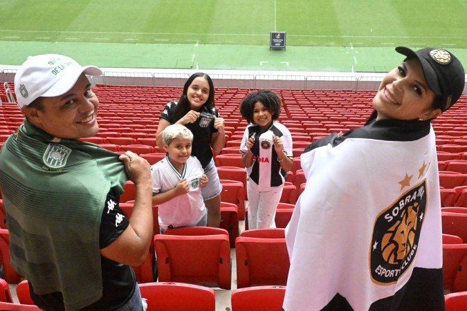  Final do Candang&atilde;o 2026. Sobradinho x Gama. Gama Elielson Queiroz - pai Ana Lu&iacute;sa Queiroz - filha Miguel Ant&ocirc;nio Queiroz - filho Sobradinho Nayara Ohana - m&atilde;e Lara Ohana - filha