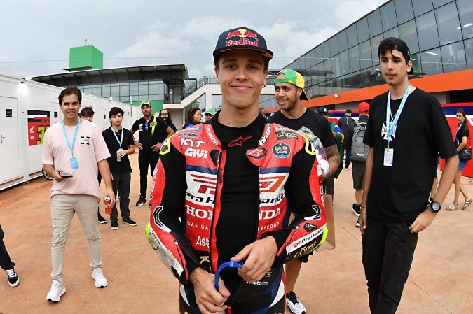 Diogo Moreira &eacute; o Brasil no MotoGP 2026