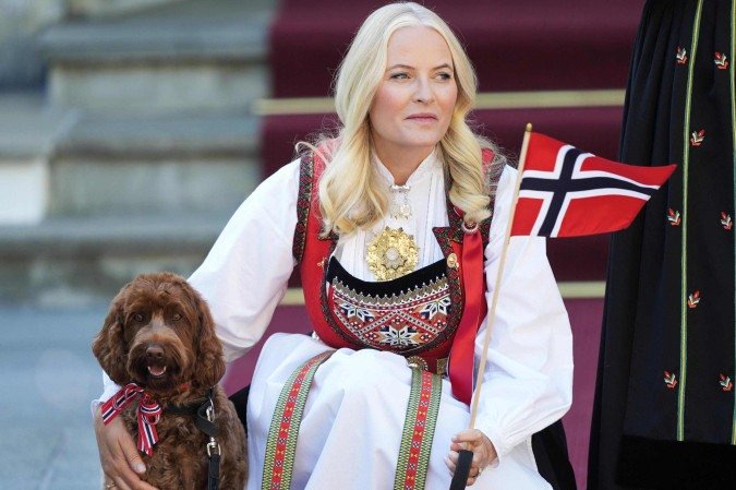 A princesa Mette-Marit, futura rainha da Noruega, afirmou que foi A princesa Mette-Marit, futura rainha da Noruega, afirmou que foi