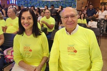 Lu Alckmin participa de missa em celebração pelos 10 anos da Rota da Luz -  (crédito: Ana Paula Cruz/Santuário Nacional Aparecida)