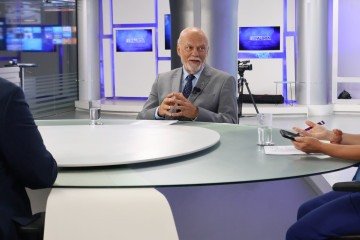 A entrada de competidores no mercado das canetinhas barateará a compra privada e abrirá caminhos para o sistema público, comenta dirigente -  (crédito:   Bruna Gaston CB/DA Press)