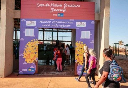 A vers&atilde;o itinerante da Casa da Mulher Brasileira leva servi&ccedil;os de acolhimento, prote&ccedil;&atilde;o e autonomia ao p&uacute;blico feminino de v&aacute;rias regi&otilde;es administrativas  -  (crédito:  | Divulga&ccedil;&atilde;o/SMDF) -A vers&atilde;o itinerante da Casa da Mulher Brasileira leva servi&ccedil;os de acolhimento, prote&ccedil;&atilde;o e autonomia ao p&uacute;blico feminino de v&aacute;rias regi&otilde;es administrativas  -  (crédito:  | Divulga&ccedil;&atilde;o/SMDF)
