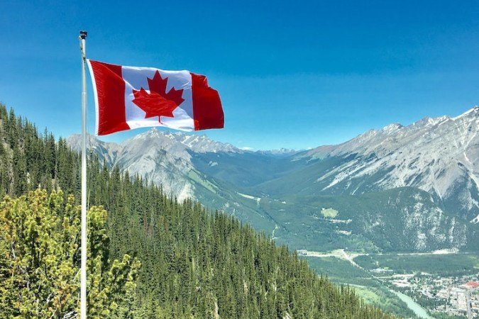 Bandeira do Canadá - (crédito: Daniel Joseph Petty pexels) Bandeira do Canadá - (crédito: Daniel Joseph Petty pexels)