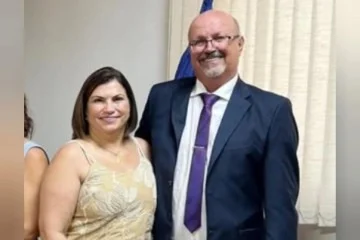 O prefeito de Vista Alegre do Alto, Nelson Antonio Rozani, e a primeira-dama da cidade, Fátima Rozani, morreram em um acidente de trânsito na noite dessa segunda-feira (23/3) -  (crédito: Reprodução/Redes Sociais)