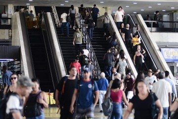 Em 2012, os moradores com menos de 30 anos representavam a maioria da população do DF: 50,7%. Em 2025, esse grupo caiu para 42,8% -  (crédito: Minervino J&uacute;nior/CB/D.A.Press)