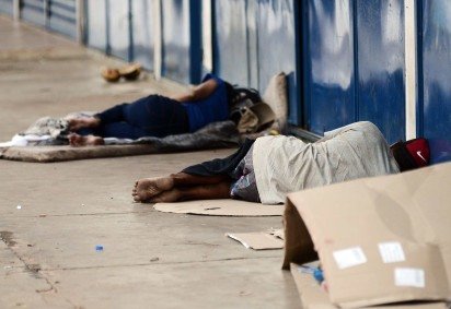 Taguatinga est&aacute; entre as tr&ecirc;s regi&otilde;es com maior concentra&ccedil;&atilde;o de pessoas em situa&ccedil;&atilde;o de rua do DF -  (crédito:  Minervino Júnior/CB) -Taguatinga est&aacute; entre as tr&ecirc;s regi&otilde;es com maior concentra&ccedil;&atilde;o de pessoas em situa&ccedil;&atilde;o de rua do DF -  (crédito:  Minervino Júnior/CB)