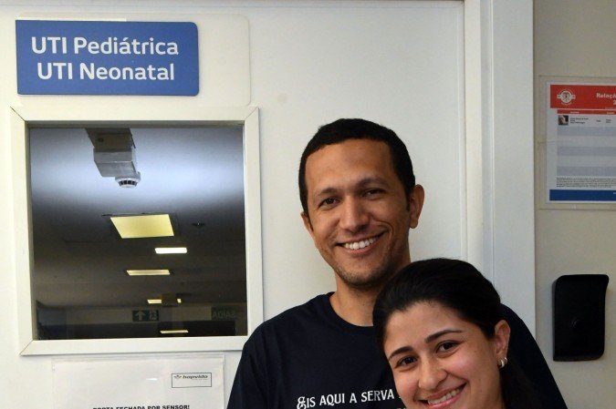  26/03/2026. Cr..dito: Marcelo Ferreira/CB/D.A Press. Brasil. Bras..lia - DF - Hospital Brasiliense realiza 1.. cirurgia card..aca .. beira-leito em rec..m-nascido. 
    