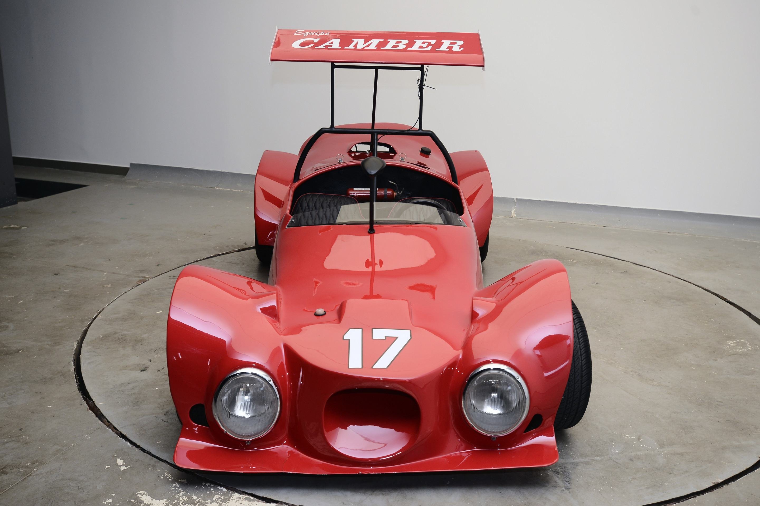  25/03/2026. Cr&eacute;dito: Minervino J&uacute;nior/CB/D.A Press. Brasil.  Brasilia - DF. Um cl&aacute;ssico do automobilismo que fez parte da hist&oacute;ria de Bras&iacute;lia retornou &agrave; capital. O ?Patinho Feio?, um carro constru&iacute;do por quatro jovens na d&eacute;cada de 60 vai ficar exposto no Museu Autoclub da V12 Prime.