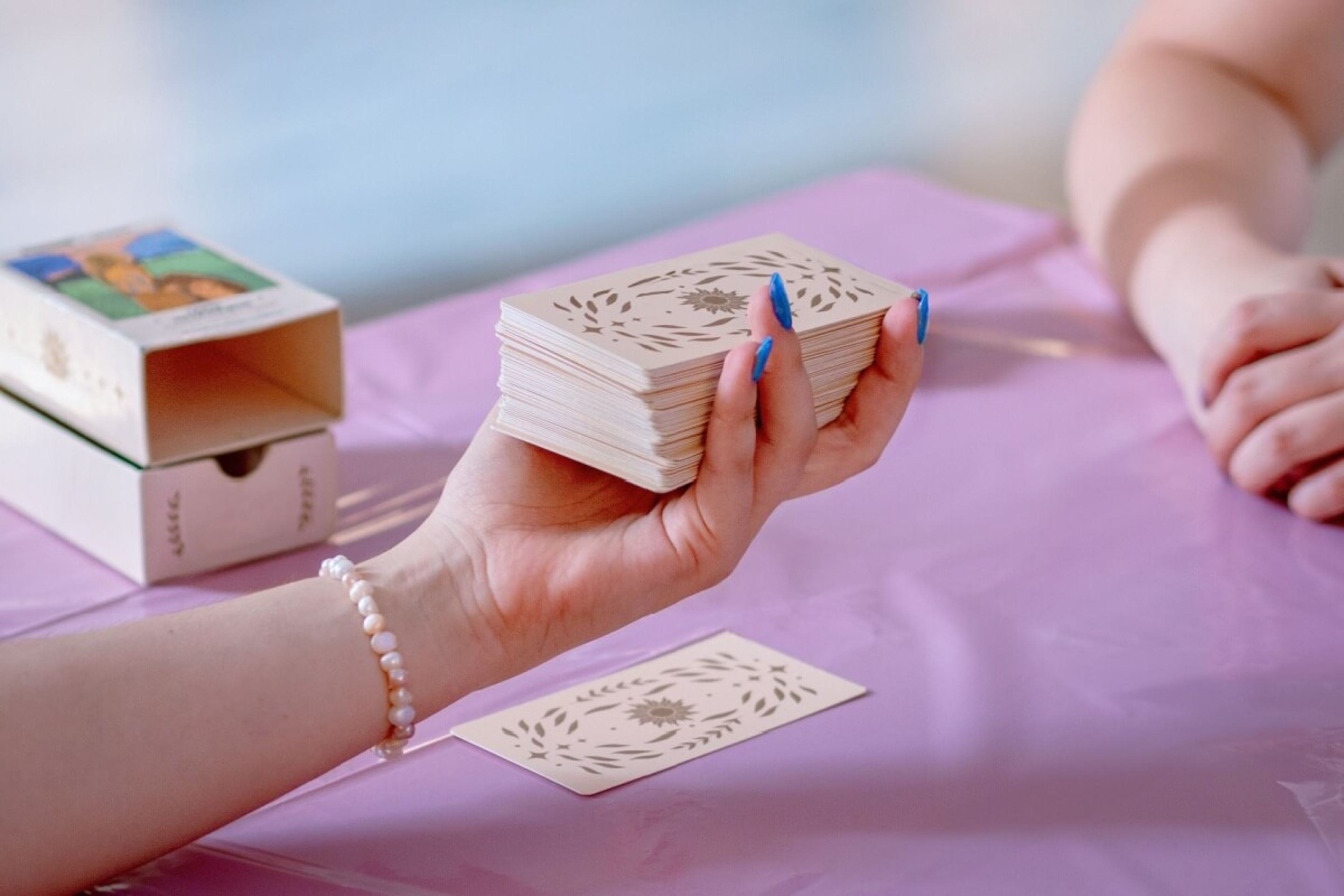 A quinta-feira será de contrastes entre agir e pausar, falar e observar (Imagem: Viktoriia Ilinova | Shutterstock)
- (crédito: EdiCase) A quinta-feira será de contrastes entre agir e pausar, falar e observar (Imagem: Viktoriia Ilinova | Shutterstock)
- (crédito: EdiCase)