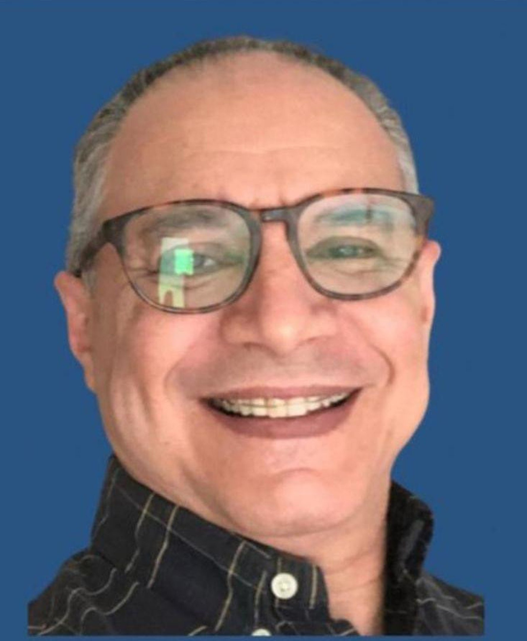 Rom&aacute;n Ibarra, advogado venezuelano, especialista em governo e pol&iacute;ticas p&uacute;blicas, professor de direito e doutor em ci&ecirc;ncias pol&iacute;ticas