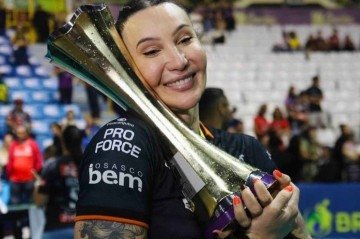 Tiffany Abreu se posiciona sobre decisão do COI: 'representa um grande retrocesso para o esporte', afirmou - (crédito: Reprodução/Redes sociais ) Tiffany Abreu se posiciona sobre decisão do COI: 'representa um grande retrocesso para o esporte', afirmou - (crédito: Reprodução/Redes sociais )