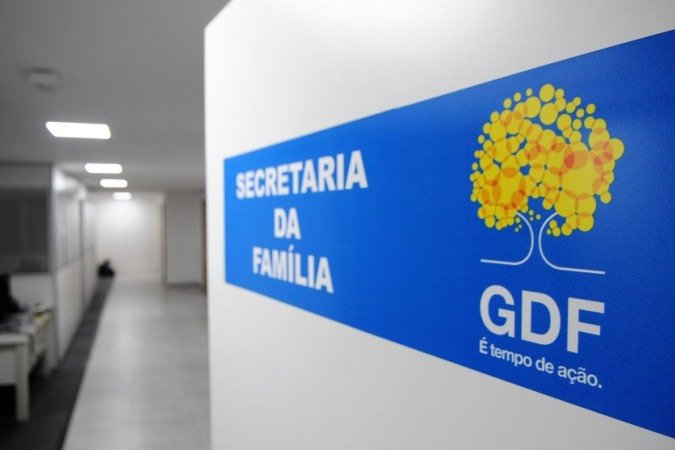 GDF investe R$12 milhões em projeto para reestruturar famílias
- (crédito: Paulo H. Carvalho/Agência Brasília) GDF investe R$12 milhões em projeto para reestruturar famílias
- (crédito: Paulo H. Carvalho/Agência Brasília)