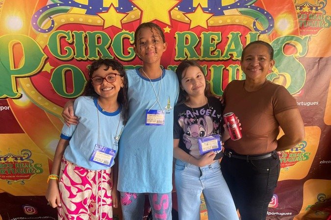 Circo Real Português recebe crianças da rede pública no Taguaparque
