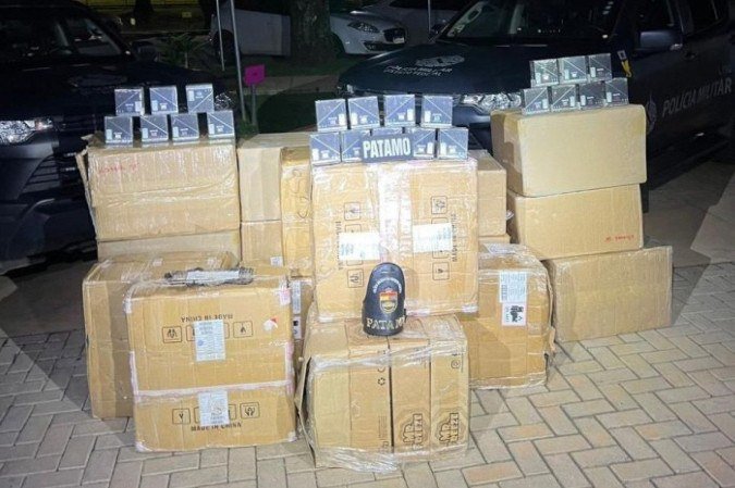 Cerca de 7.500 cigarros eletrônicos foram apreendidos no DF - (crédito: PMDF) Cerca de 7.500 cigarros eletrônicos foram apreendidos no DF - (crédito: PMDF)