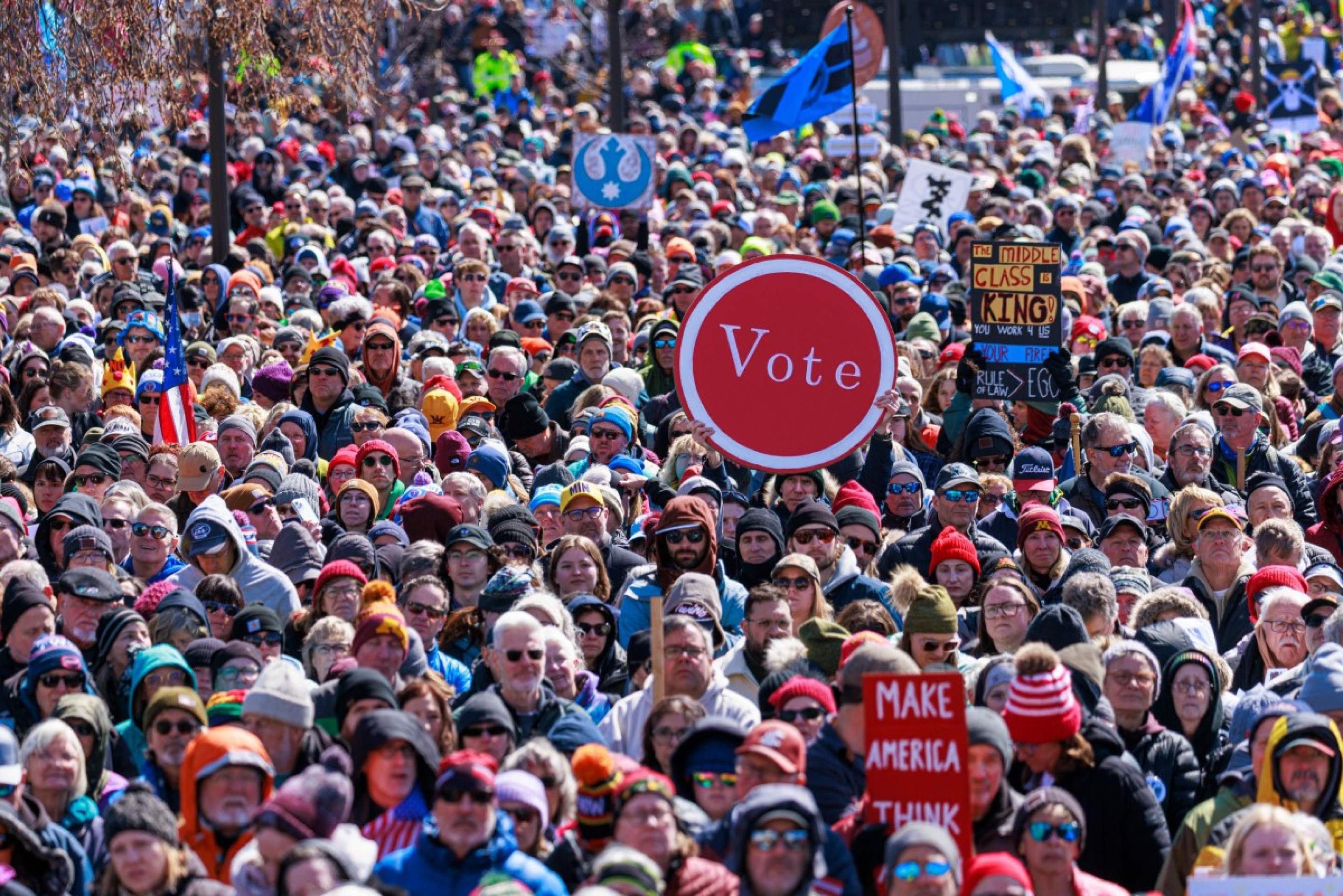 Manifesta&ccedil;&atilde;o contra Trump Minnesota neste s&aacute;bado (28/3)
