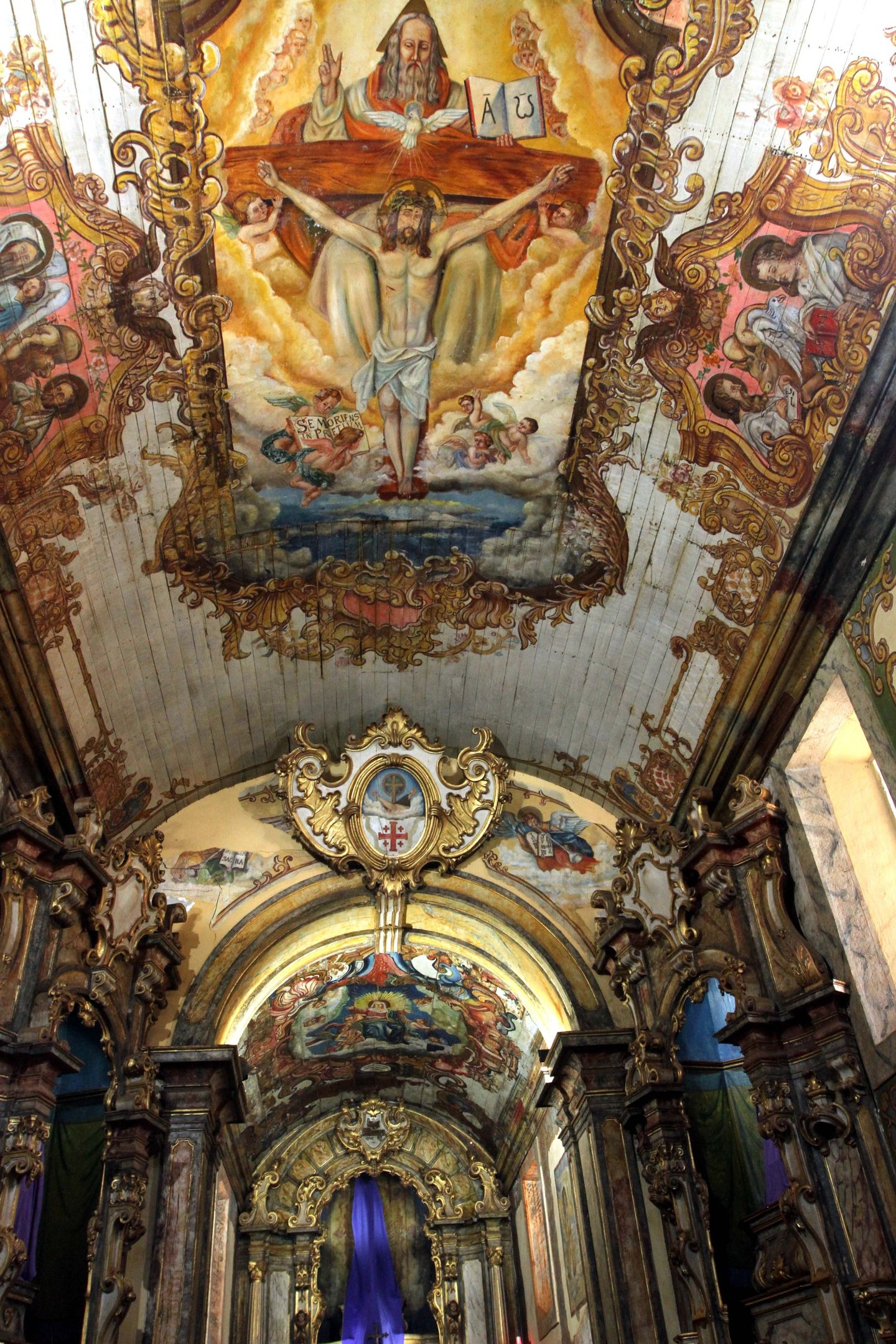  17/03/2026. Credito: Jair Amaral/EM/D.A Press. Brasil. Sabara-MG. Serie sobre a pintura de forros de igrejas mineiras - Capela Nossa Senhora do Pilar,  no Hospicio da Terra Santa, no Centro Historico.       