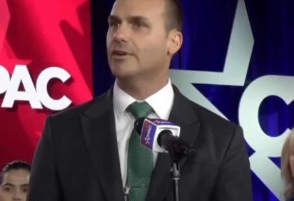 Eduardo Bolsonaro é réu por coação no curso do processo -  (crédito: Reprodução/YouTube) -Eduardo Bolsonaro é réu por coação no curso do processo -  (crédito: Reprodução/YouTube)