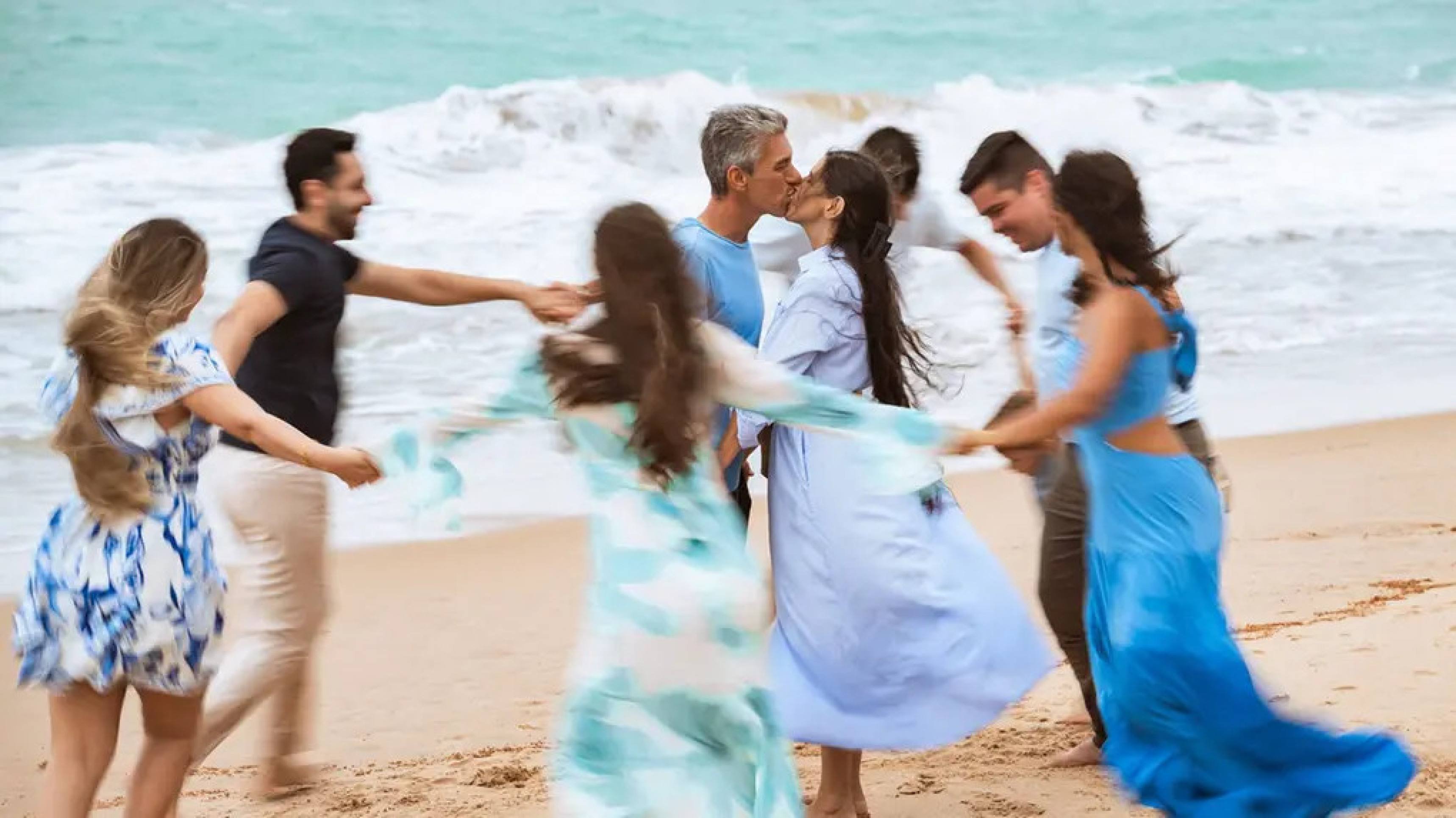 Ensaio na praia eternizou despedida de S&ocirc;nia com filhos e netos