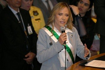 Governadora recém-empossada, Celina não descartou pedir ajuda ao governo federal para socorrer o BRB -  (crédito:  Marcelo Ferreira/CB/D.A Press)