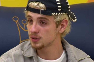 BBB 26: Juliano cogita apertar botão de desistência e Ana Paula impede às pressas - (crédito: TV Globo) BBB 26: Juliano cogita apertar botão de desistência e Ana Paula impede às pressas - (crédito: TV Globo)