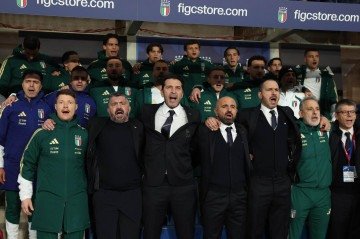 Comissão italiana, com Gattuso, Buffon e Bonucci, contribui com tática e com a experiência de quem jogou Copa -  (crédito: Figc/Divulgação)