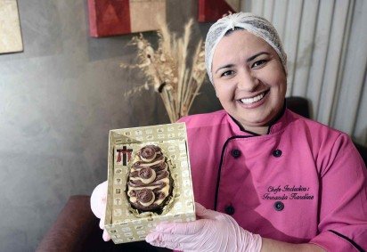 Fernanda Gon&ccedil;alves, acha gratificante produzir chocolates para quem tem restri&ccedil;&atilde;o alimentar -  (crédito: Minervino Júnior/CB/D.A.Press) -Fernanda Gon&ccedil;alves, acha gratificante produzir chocolates para quem tem restri&ccedil;&atilde;o alimentar -  (crédito: Minervino Júnior/CB/D.A.Press)
