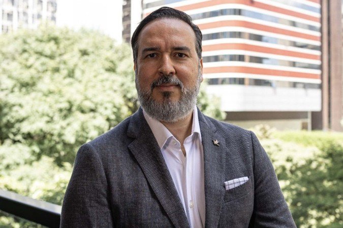  Eixo Capital.  O advogado e sócio fundador da SampLaw, Gáudio Ribeiro de Paula, lança o livro Desafios Regulatórios da Inteligência Artificial