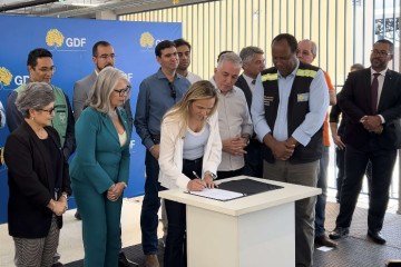 Celina Leão inaugura Escola Classe 401 do Itapoã Parque e anuncia melhorias para educação e transporte
 -  (crédito:  Paulo Gontijo // CB)