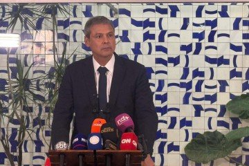 Após acusações de Gaspar, Lindbergh Farias dá coletiva, contesta versão e pede exame de DNA -  (crédito: Wal Lima/CB/Press)