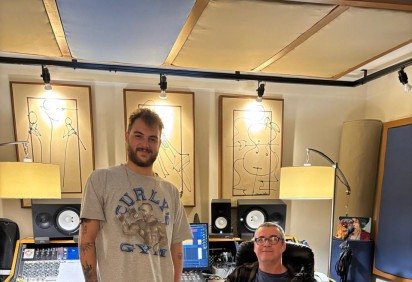 Felipe Poeta firma parceria com Alê Siqueira para a produção de uma releitura da obra de Chico Buarque. -  (crédito: Marcel Lapa/Divulgação) -Felipe Poeta firma parceria com Alê Siqueira para a produção de uma releitura da obra de Chico Buarque. -  (crédito: Marcel Lapa/Divulgação)