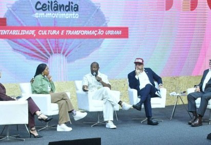 2° Painel reuniu pessoas Thânisia Cruz, Marcelo Café e Max Maciel. Para eles, é necessário mais valorização de artistas locais que reforçam os aspecto cultural da cidade -  (crédito: Fotos: Ed Alves/CB/D.A Press) -2° Painel reuniu pessoas Thânisia Cruz, Marcelo Café e Max Maciel. Para eles, é necessário mais valorização de artistas locais que reforçam os aspecto cultural da cidade -  (crédito: Fotos: Ed Alves/CB/D.A Press)