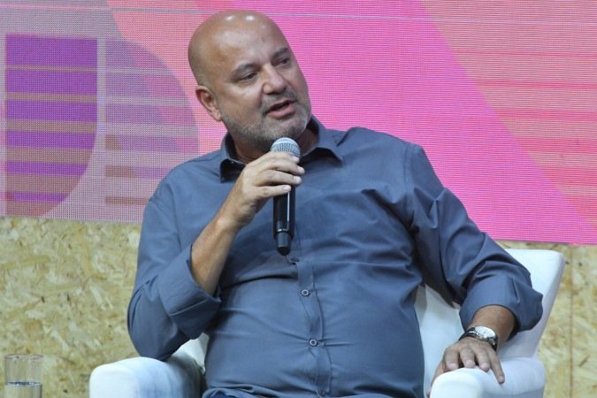 "Precisamos fomentar o consumo dentro da pr&oacute;pria cidade" - Eduardo Lima