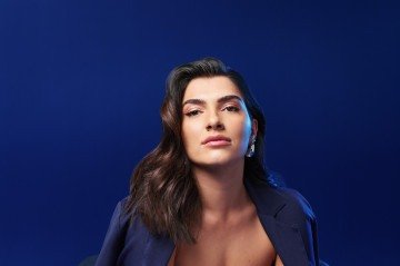 Letícia Vaz deixou a faculdade de jornalismo para abrir a própria marca de roupa -  (crédito: Divulgação)