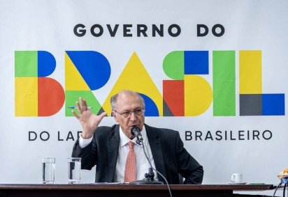 Vice-presidente brasileiro também ressaltou que o encontro entre Lula e o presidente do Estados Unidos, Donald Trump, será oportunidade para que o chefe do Planalto esclareça ao líder norte-americano o funcionamento do sistema de pagamentos Pix -  (crédito: Júlio César Silva/MDIC) -Vice-presidente brasileiro também ressaltou que o encontro entre Lula e o presidente do Estados Unidos, Donald Trump, será oportunidade para que o chefe do Planalto esclareça ao líder norte-americano o funcionamento do sistema de pagamentos Pix -  (crédito: Júlio César Silva/MDIC)