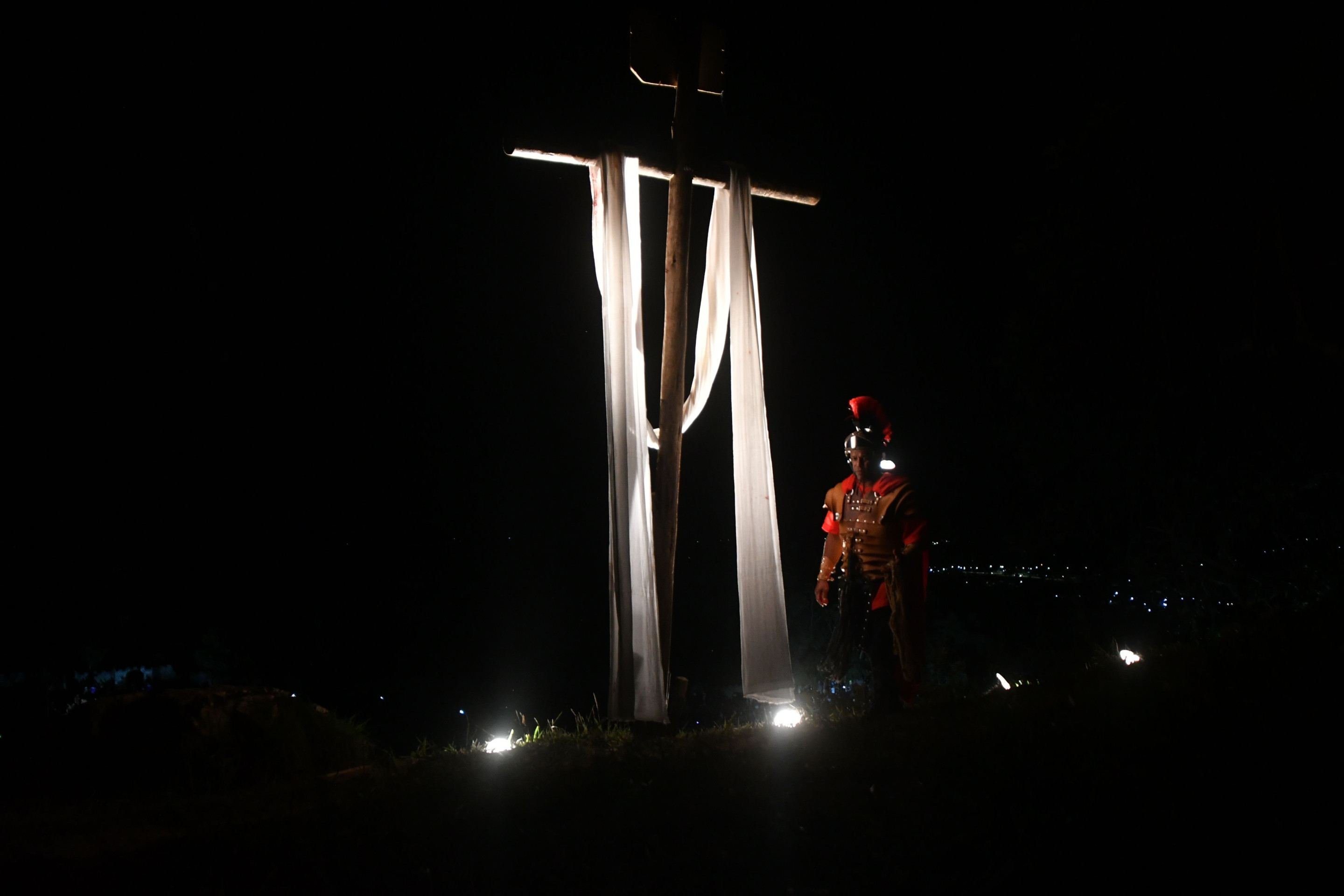  Via Sacra do Morro da Capelinha.